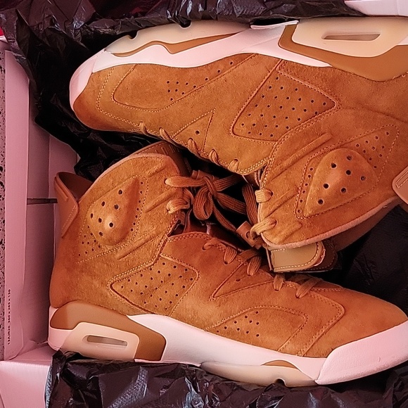 Men's Jordan Retro 6's - Picture 7 of 7